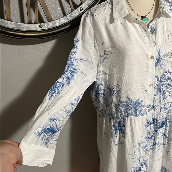 1. STATE White and Blue Resort wear Sundress Floral Dress - Picture 3 of 8